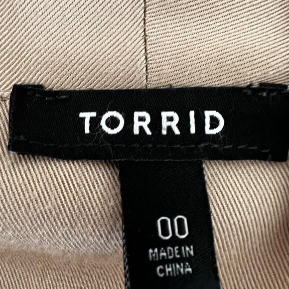 Torrid Womens Tan Twill Drape Open Front Anorak Style Jacket Size Medium/Large - Picture 4 of 6